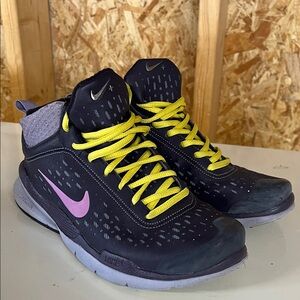 Vintage Nike ZoomAir Mid-Top Sneakers